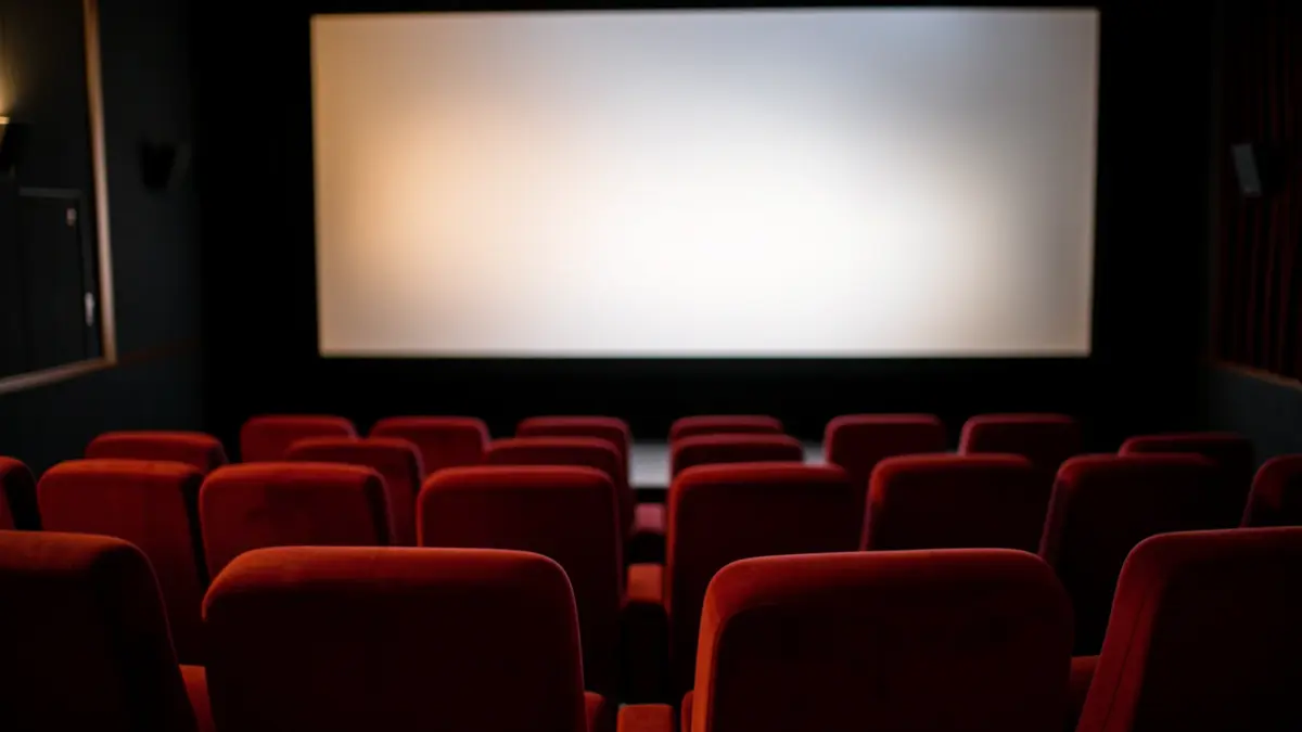 Image générique d'une salle de cinéma vide.